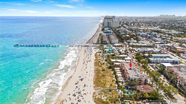 Building Photo - 4444 El Mar Dr