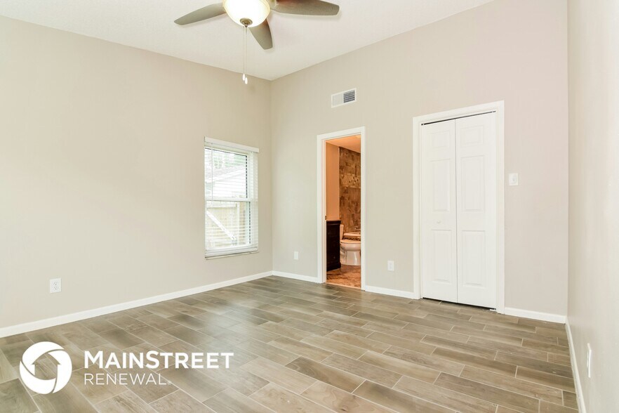 Building Photo - 17606 Shadyside Cir