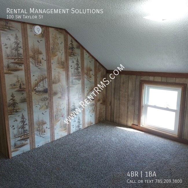 Building Photo - 100 SW Taylor St