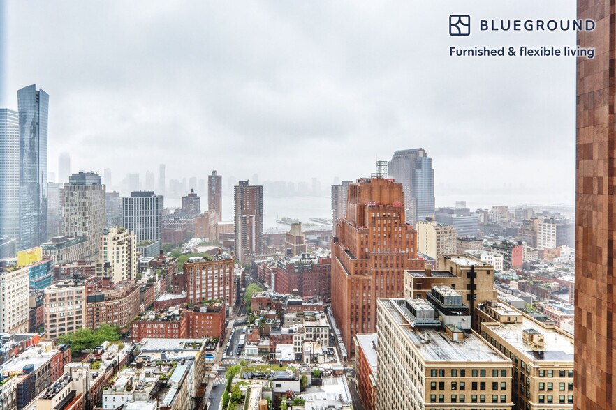 Building Photo - 105 Duane St