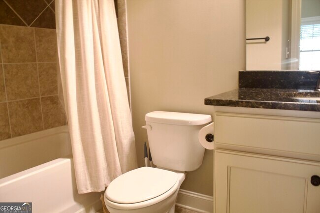 Building Photo - 2559 Willow Fld Xing