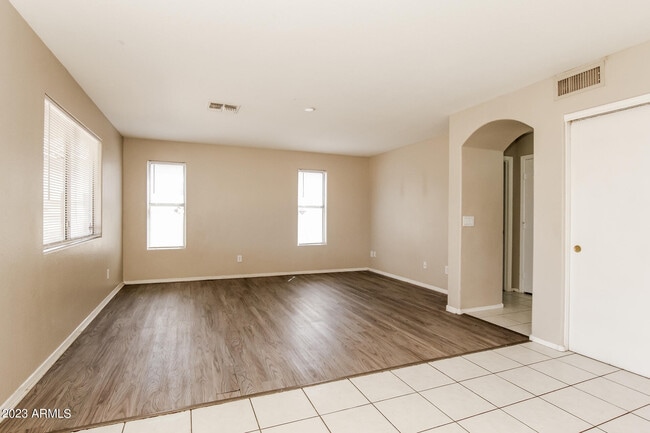 Building Photo - 12846 W Roanoke Ave