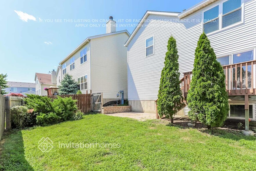 Building Photo - 1751 Hickory Park Ln