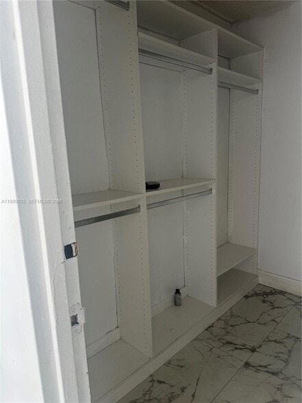 Building Photo - 1800 Sans Souci Blvd