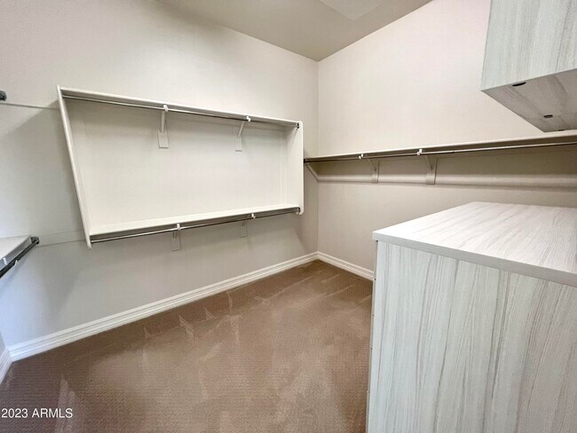 Building Photo - 8628 N Pierre Ct