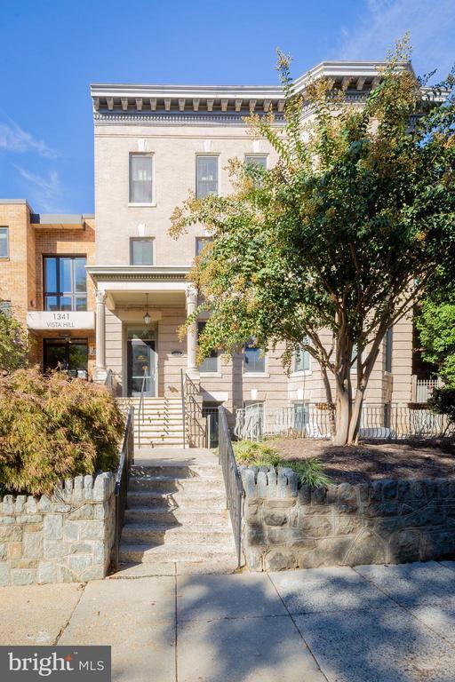 Building Photo - 1323 Clifton St NW
