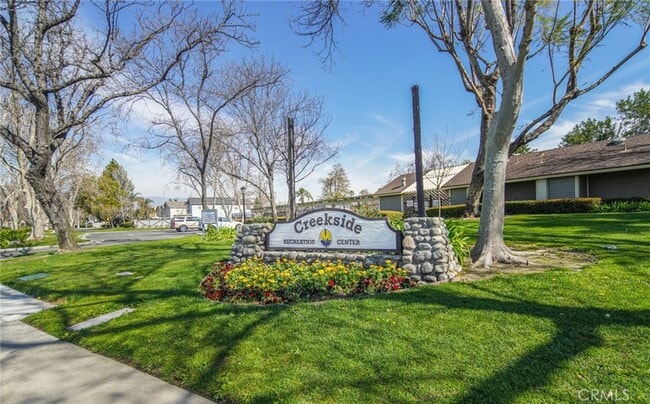 Building Photo - 3732 Oak Creek Dr
