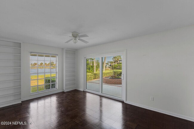 Building Photo - 185 San Juan Dr