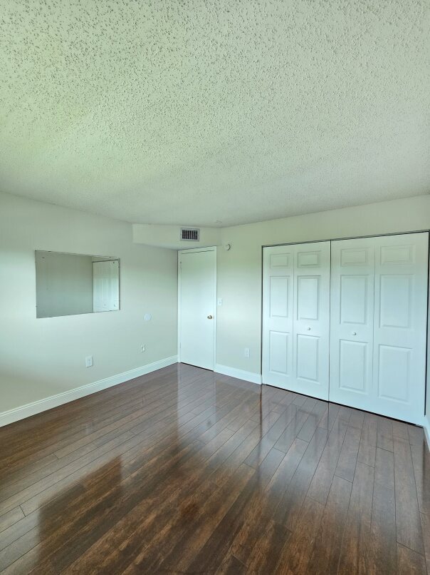 Building Photo - 4595 Chancellor St NE