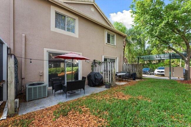 Building Photo - 2264 Salerno Cir