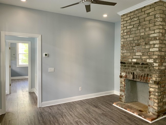 Building Photo - 244 President St