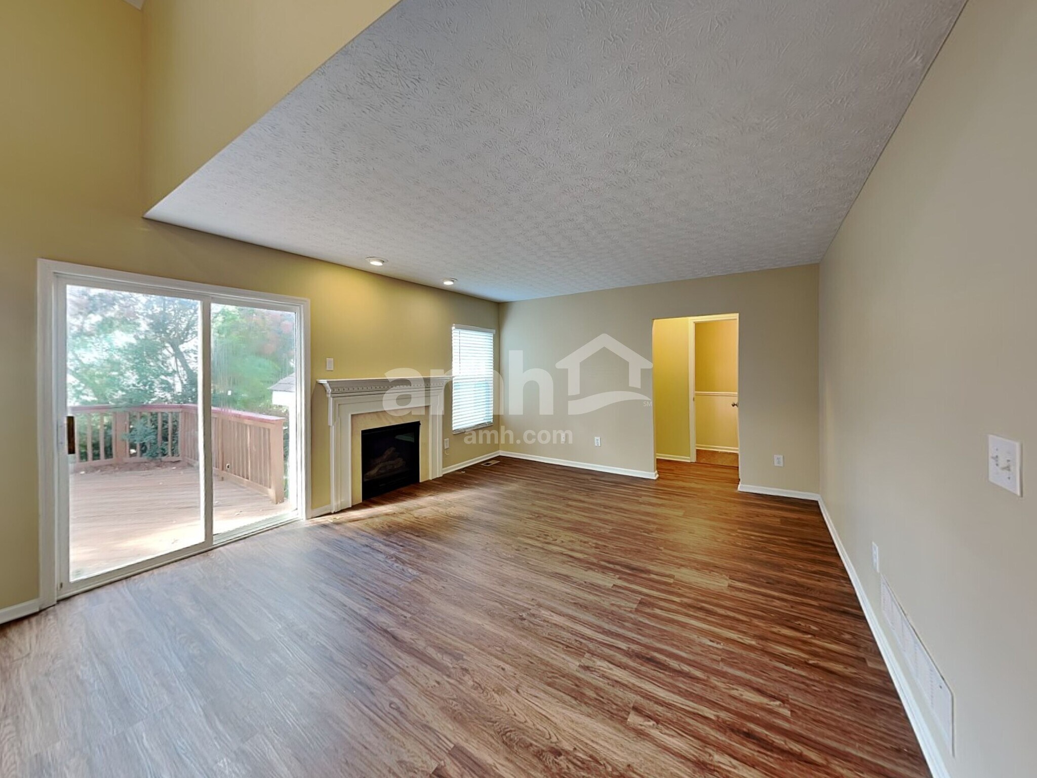 Building Photo - 9283 Ruston Ln