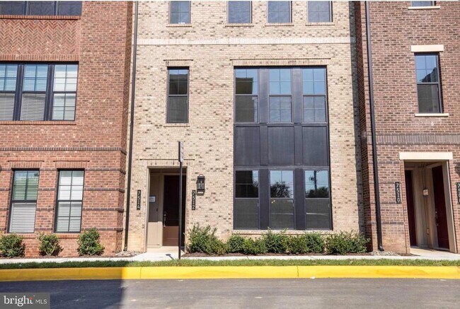 Building Photo - 7512 Sawyer Farm Wy