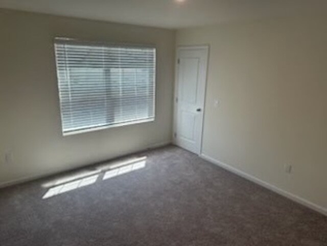 Building Photo - 121 Snowdrop Ave