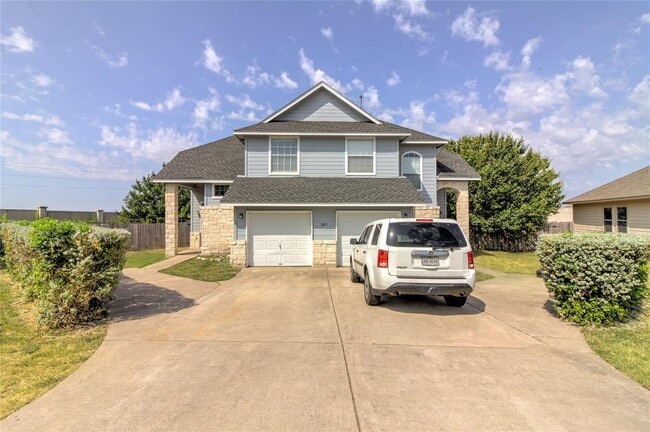 Building Photo - 2851 Southampton Way