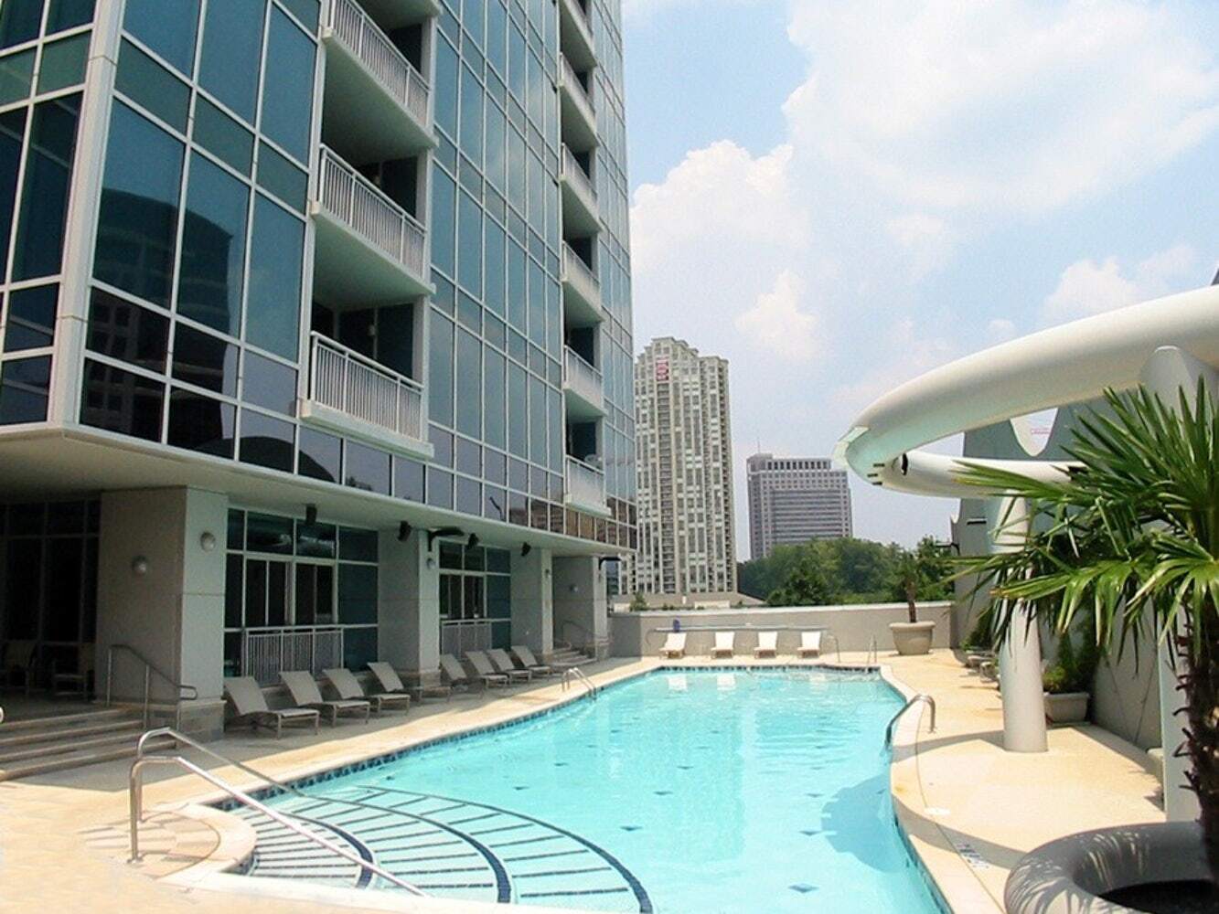 Building Photo - 3338 Peachtree Rd NE