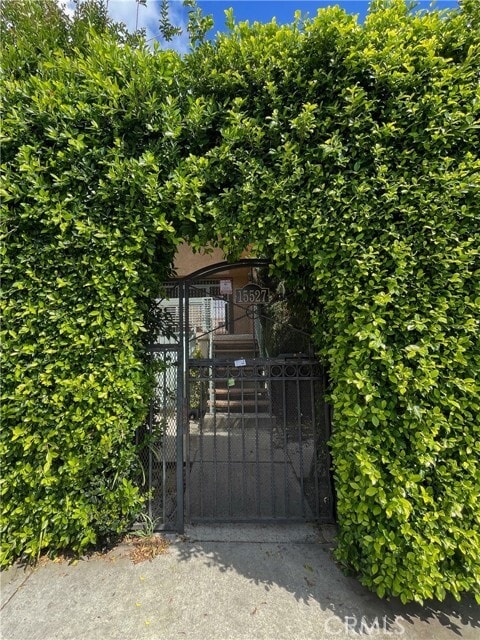 Building Photo - 15527 Parthenia St