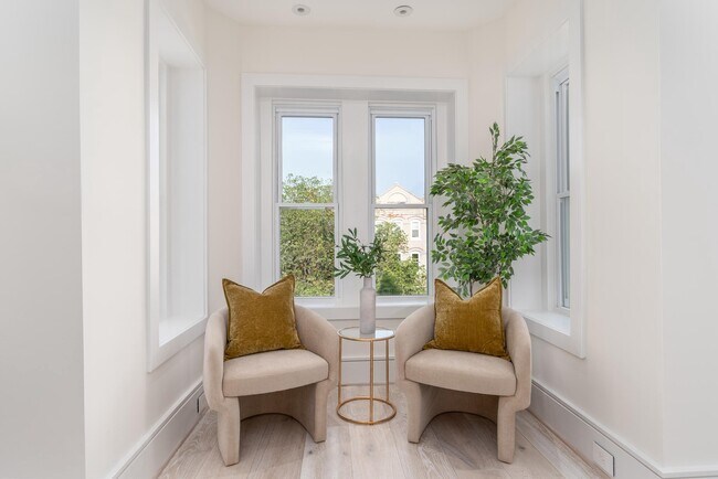 Building Photo - 1604 13th St NW