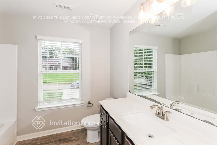 Building Photo - 312 Stallings Dr