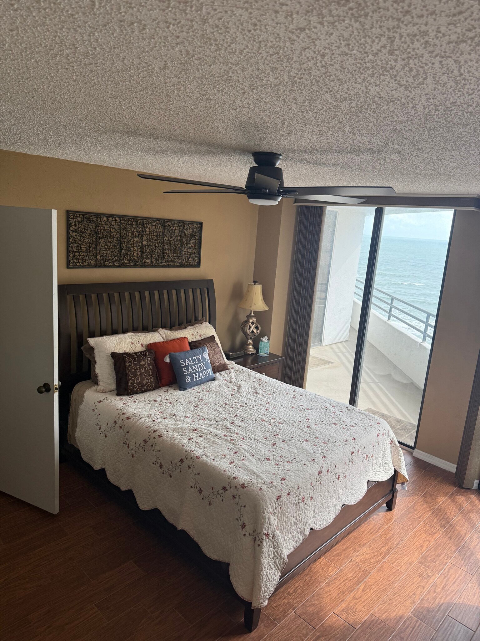 Building Photo - 3013 S Atlantic Ave