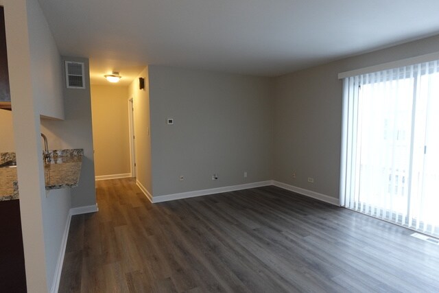 Building Photo - 7958 164th Ct
