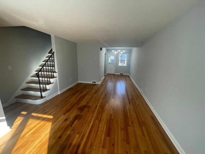 Building Photo - 268 Fort Lee Rd