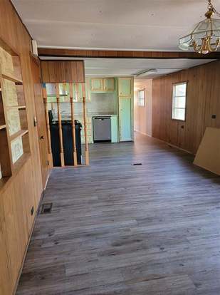 Building Photo - 234 E Yaupon Oak