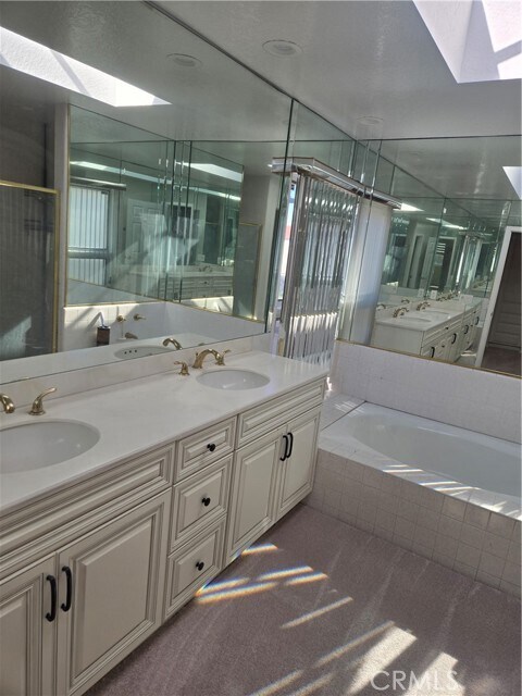 Building Photo - 5704 Miguel Way