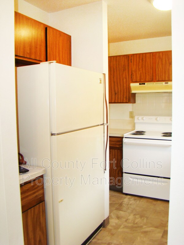 Building Photo - 421 Mulberry Dr