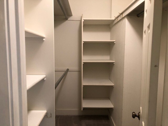 Building Photo - 121 Highland Dr