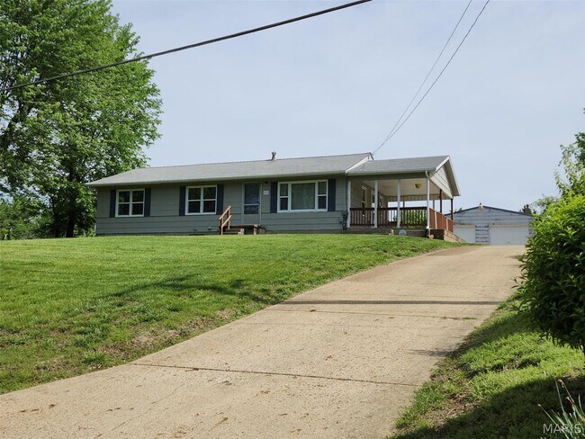 Building Photo - 2915 Spring Forest Rd