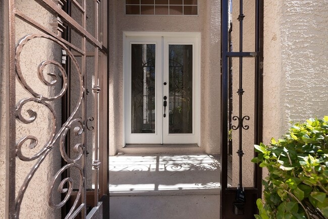 Building Photo - 2 Story Summerlin Home with Refreshing Pool & Lush Landscaping