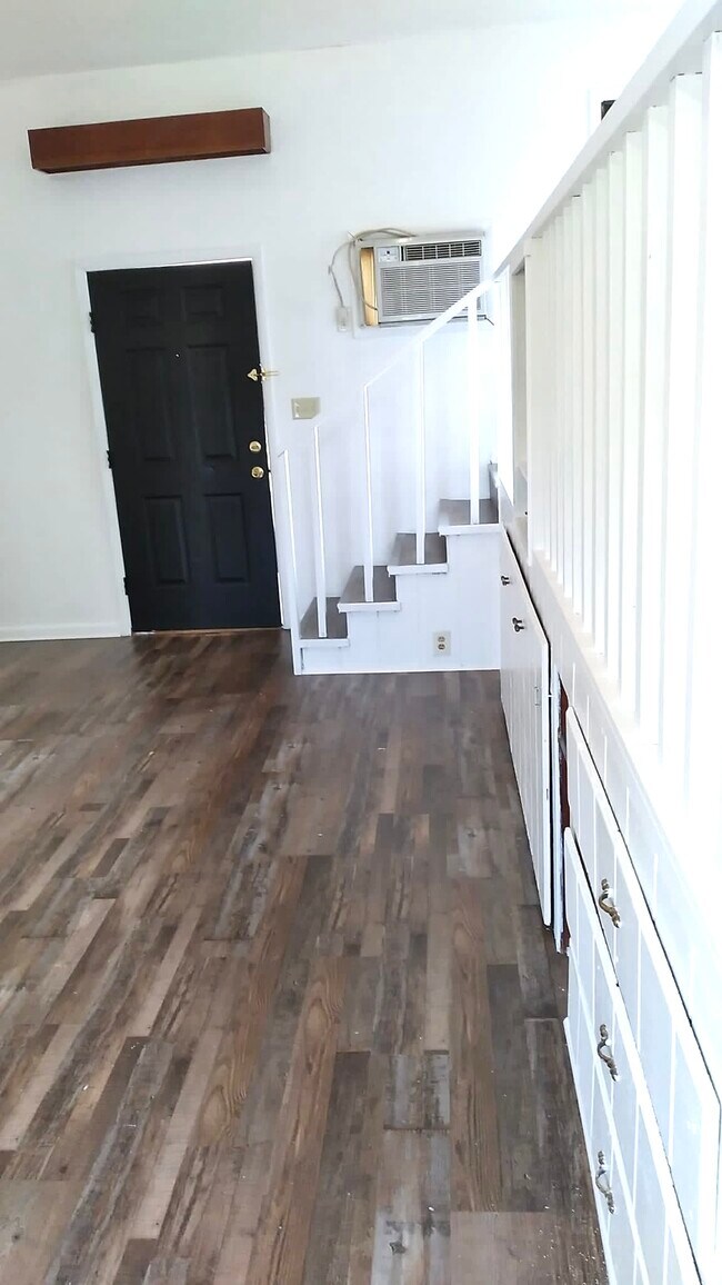 New flooring - 3814 Memorial Blvd
