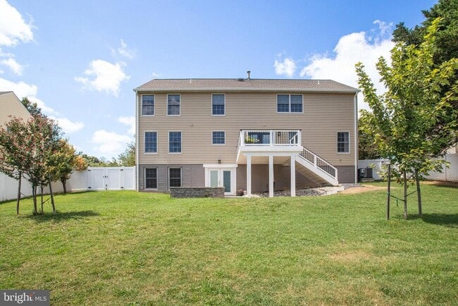Building Photo - 359 Eustace Rd