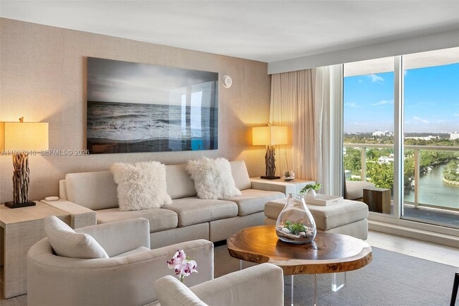 Building Photo - 102 24th St