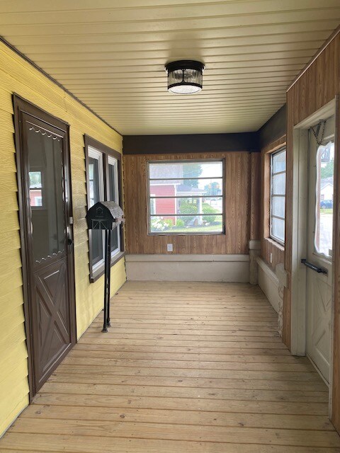 Building Photo - 47 W Jersey St