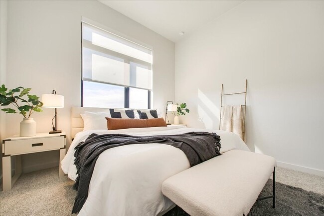 Building Photo - Absolutely! This home offers the perfect blend of luxury, convenience, and comfort.