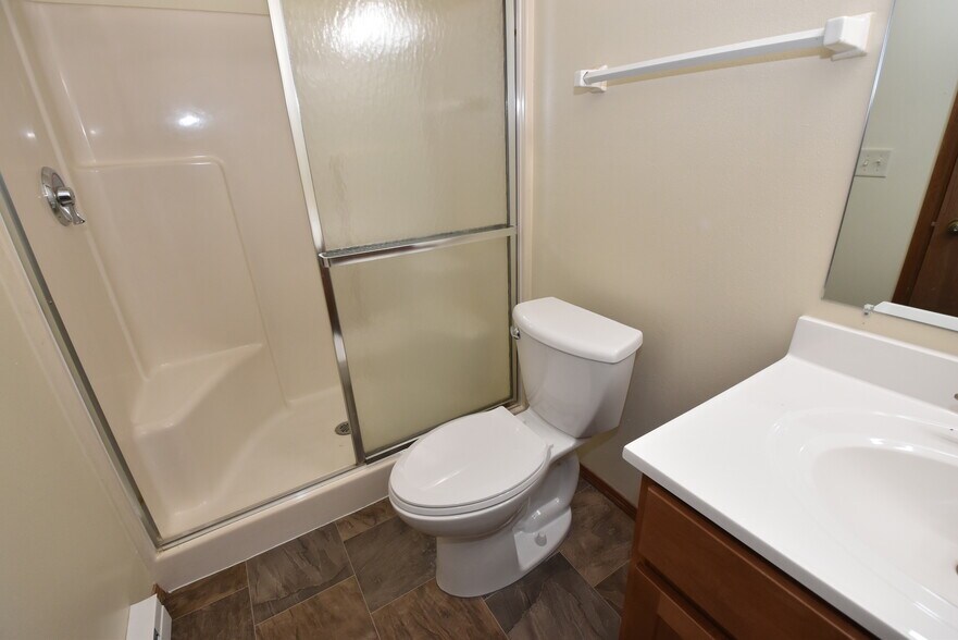 Building Photo - 5946 Joanne Dr