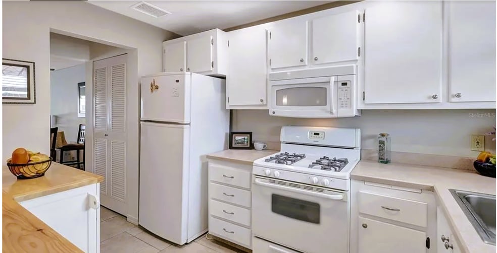 Building Photo - 3114 59th St S