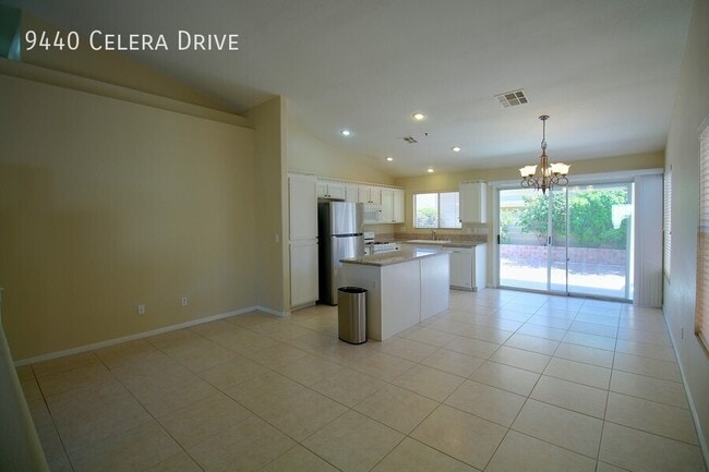 Building Photo - 9440 Celera Dr