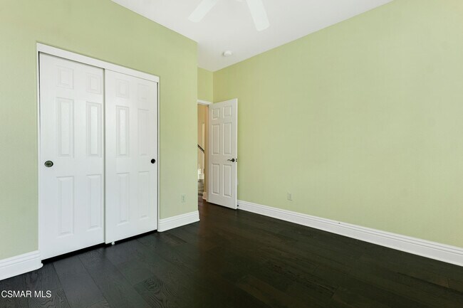 Building Photo - 406 Granite Hills St