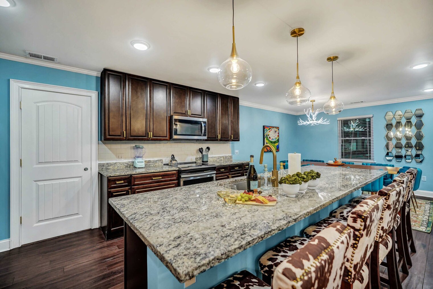 Building Photo - 533 Quarterman Dr