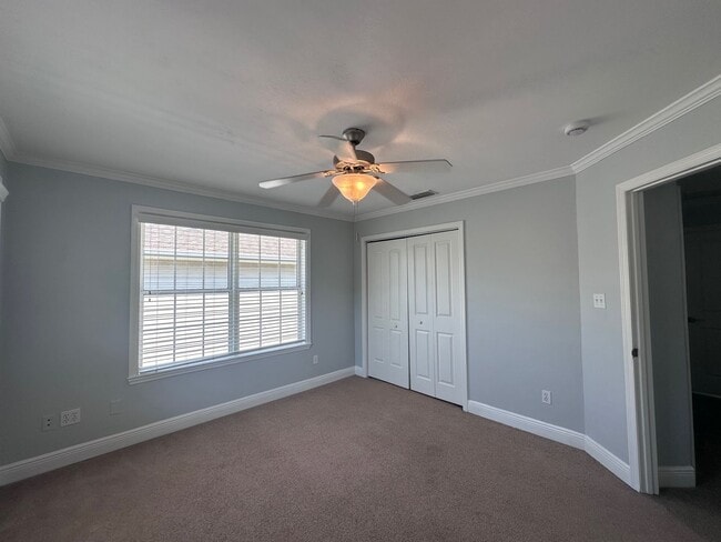 Building Photo - 1926 Corvallis Ave