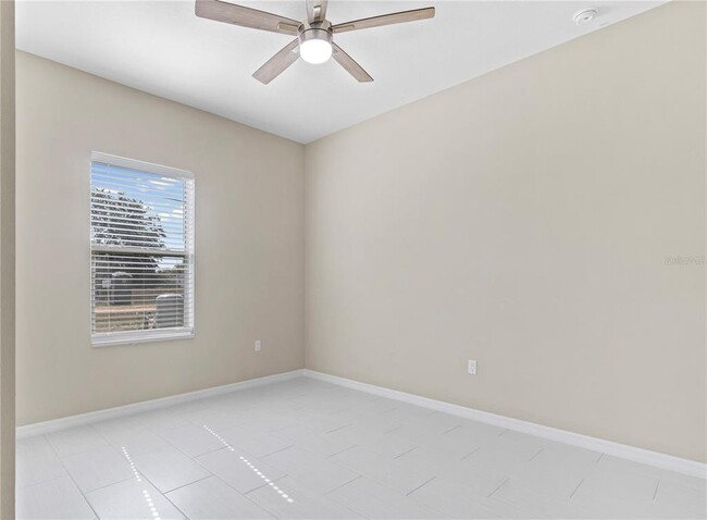 Building Photo - 12411 SE 106th Ct
