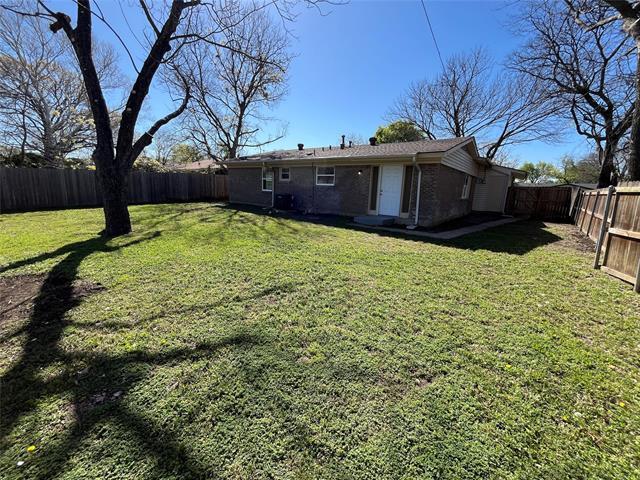 Building Photo - 926 Warren Way