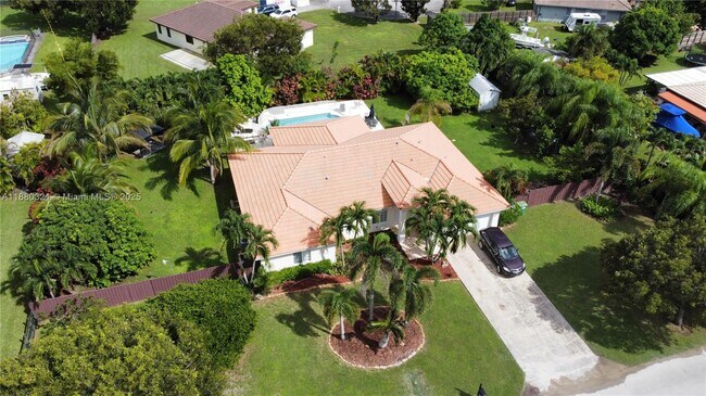 Building Photo - 27651 SW 155th Ave