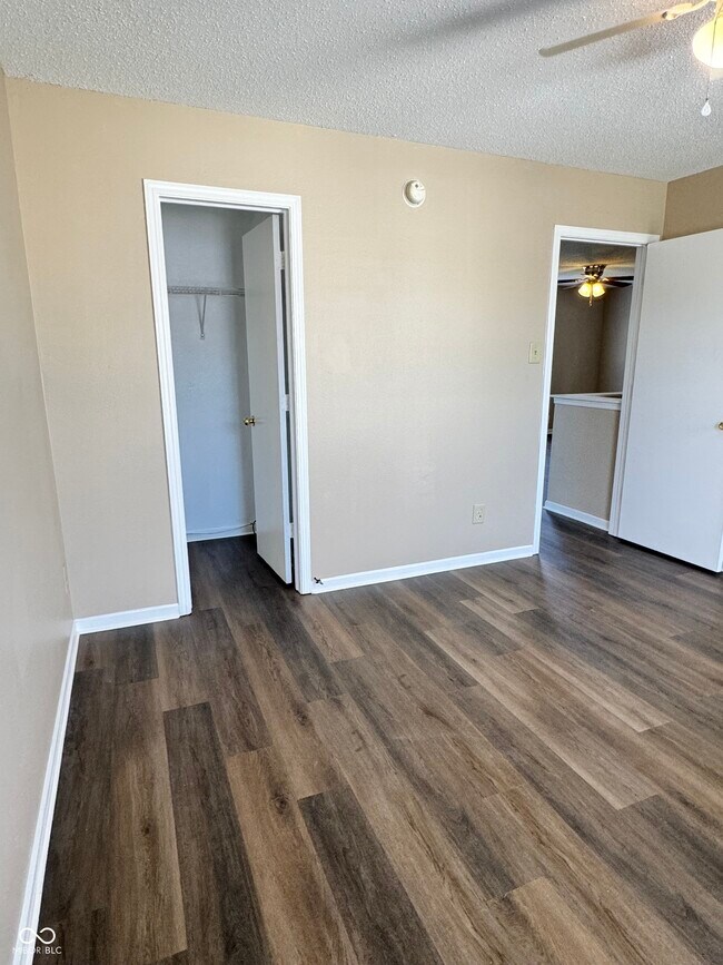 Building Photo - 10797 Miller Dr