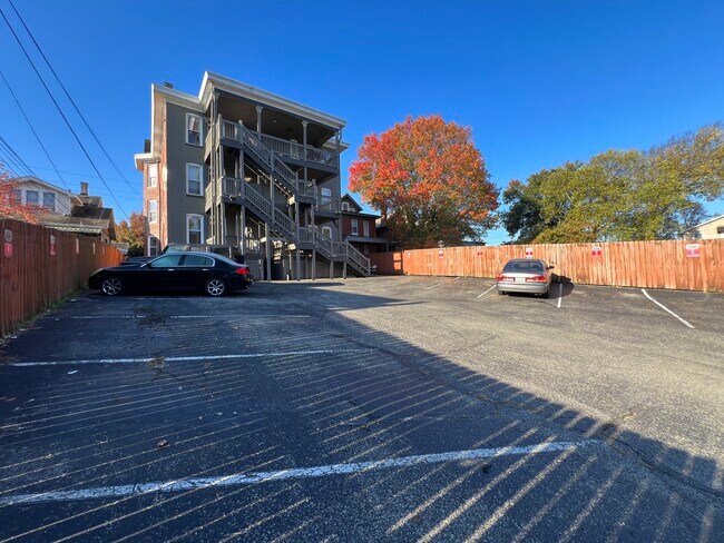 Building Photo - 1233 Bardstown Rd