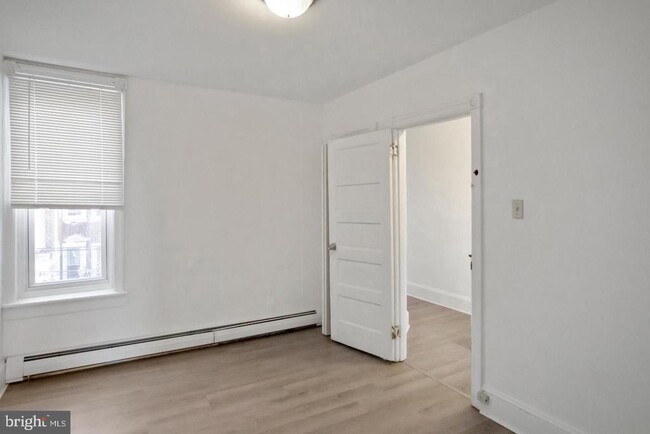 Building Photo - 3032 Memphis St