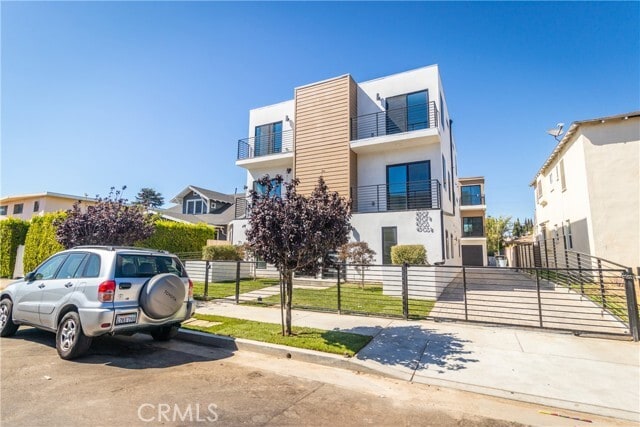 Building Photo - 4507 W 18th St